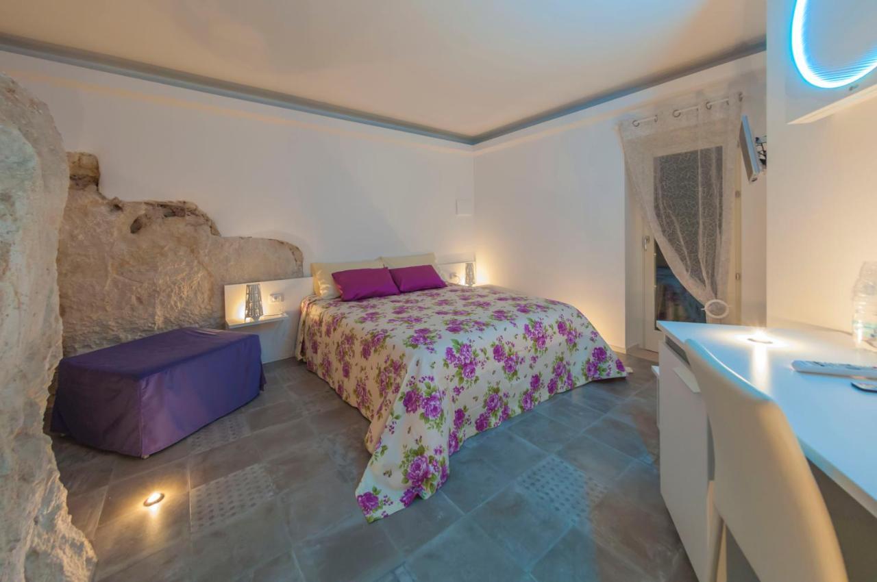 Terrazza Santa Barbara Hotel Matera Exterior photo